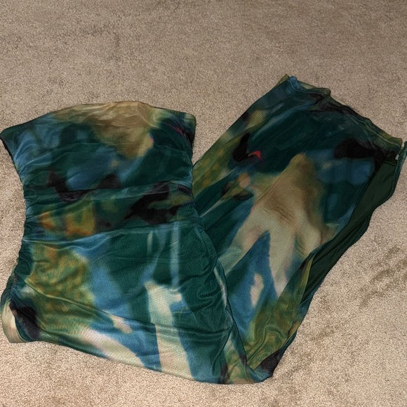 Multicolor Strapless Dress - Picture 3 of 5